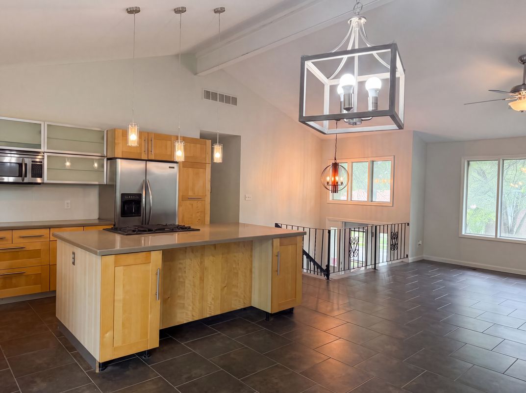 Photo 17 of 21 of 2909 Sagebrush Dr, Lawrence, KS