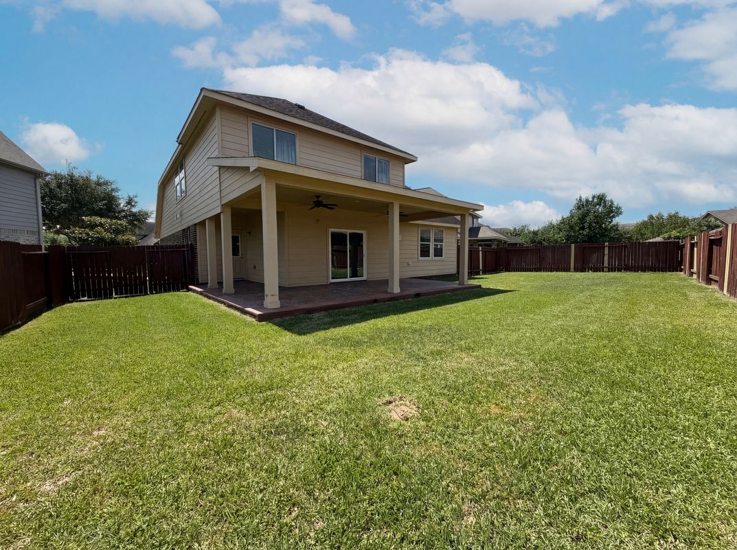Photo 22 of 24 of 26306 Fox Ridge Ln, Katy, TX