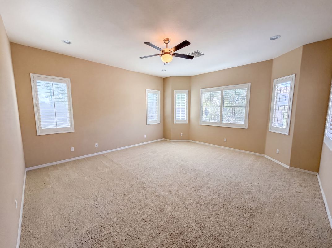 Photo 4 of 33 of 3080 E Powell Way, Gilbert, AZ
