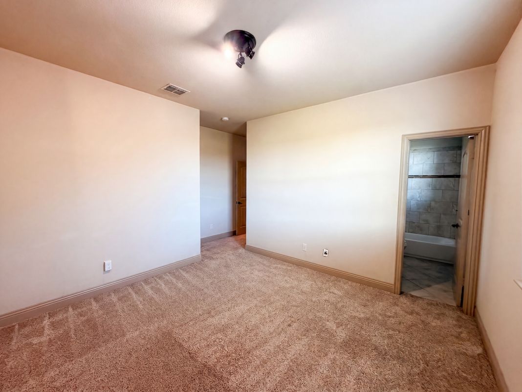 Photo 14 of 32 of 1502 Northwood Dr, Wylie, TX