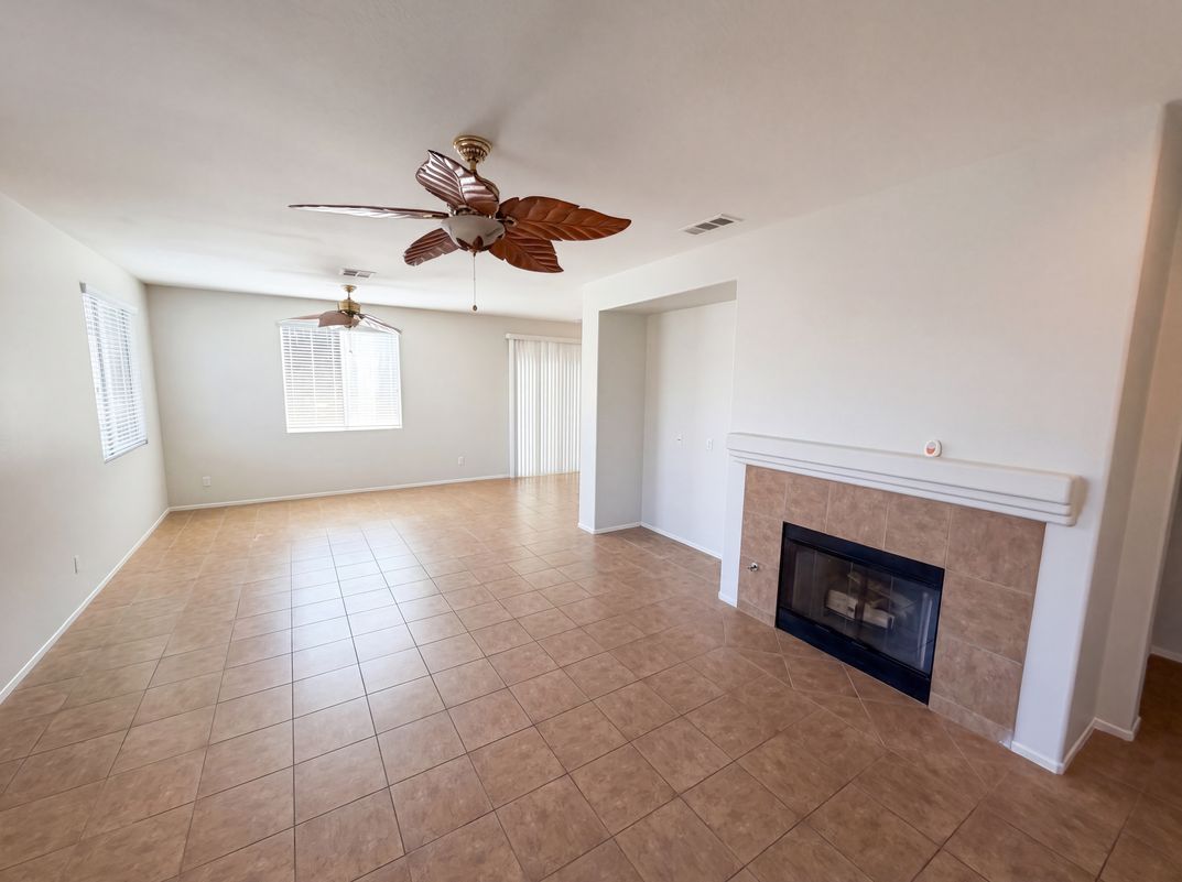 Photo 3 of 19 of 16960 Tack Ln, Moreno Valley, CA
