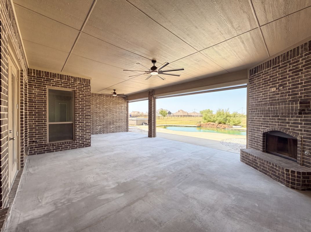 Photo 28 of 31 of 3608 Ridge Point Dr, Argyle, TX