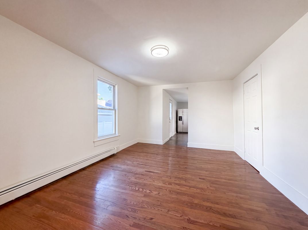 Photo 6 of 33 of 103 Goodridge St, Lynn, MA