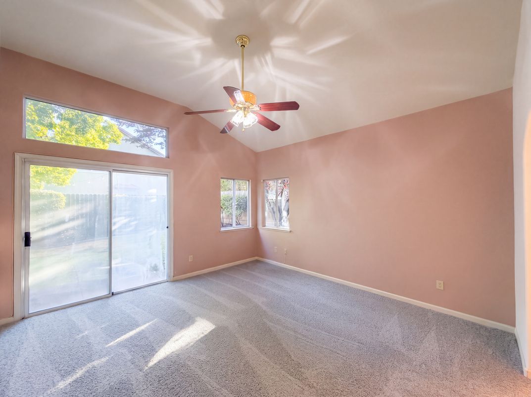 Photo 8 of 44 of 5344 Swindon Rd, Rocklin, CA