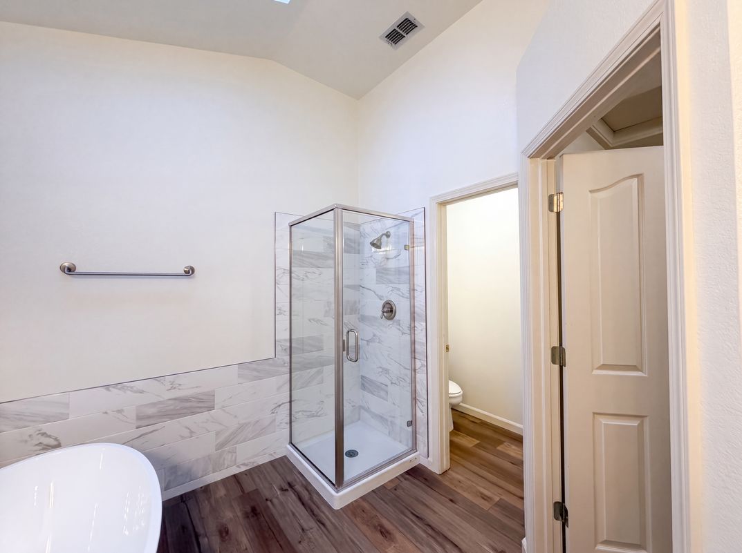 Photo 20 of 44 of 5344 Swindon Rd, Rocklin, CA