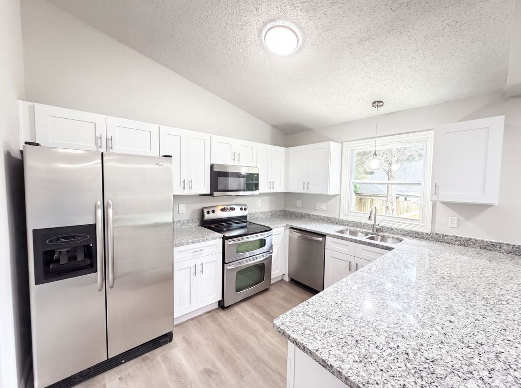Photo 7 of 18 of 8822 Hunter Green Ln, Charlotte, NC