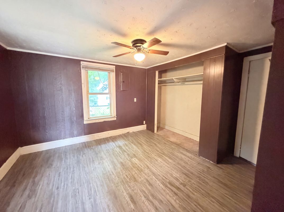 Photo 10 of 19 of 219 W Glen Ave, Batavia, OH