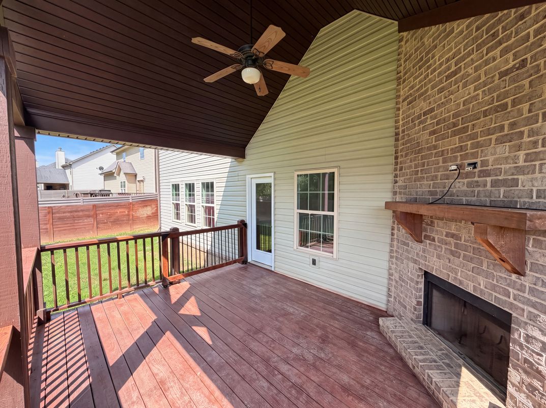Photo 40 of 44 of 791 W Glenview Dr, Lenoir City, TN