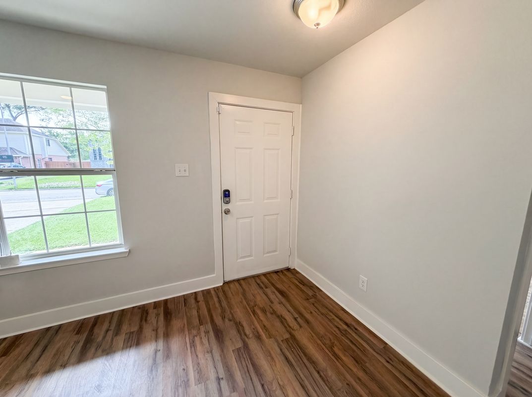 Photo 9 of 22 of 414 Binnacle Way, Crosby, TX
