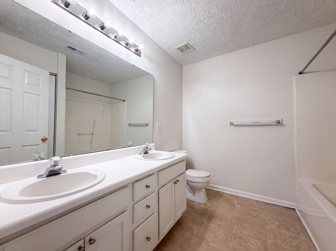 Photo 12 of 18 of 3358 Neptune Dr, Raleigh, NC