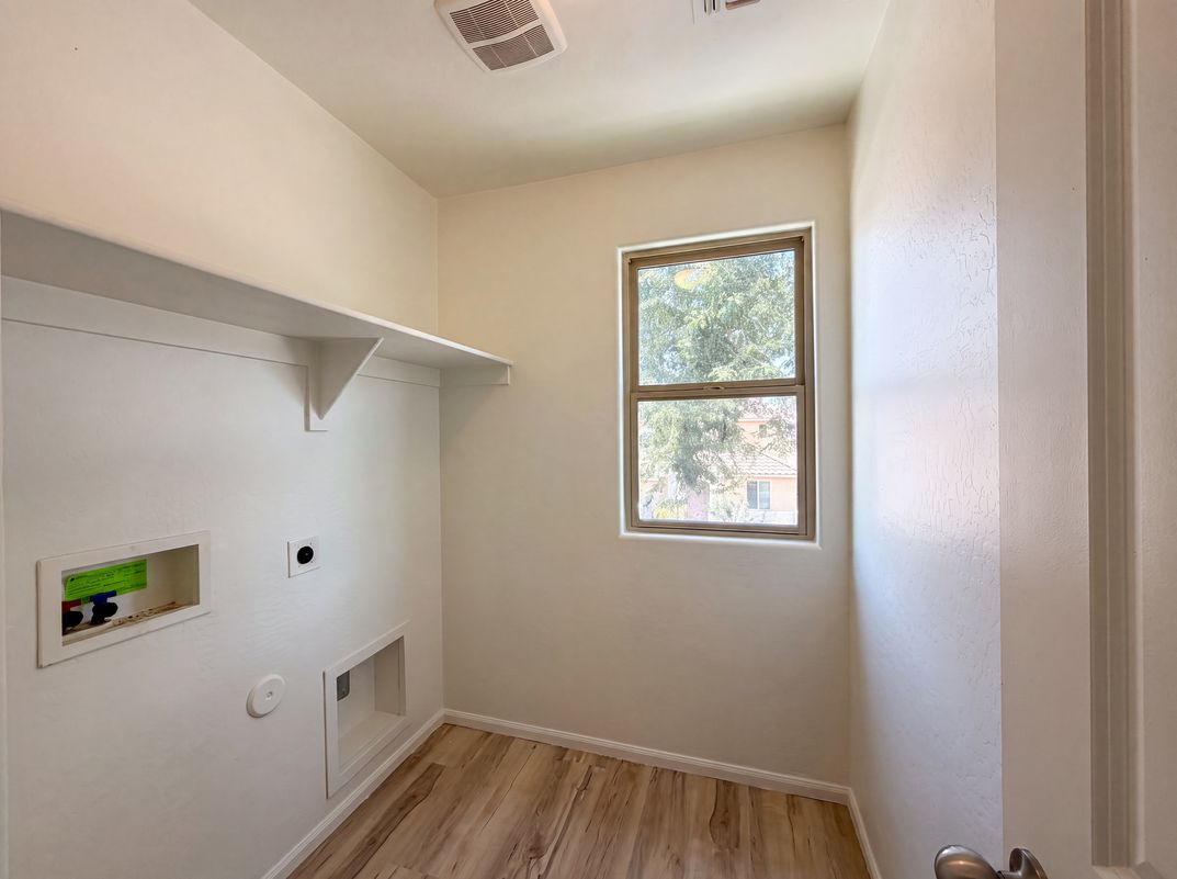 Photo 20 of 27 of 7730 W Giles Rd, Phoenix, AZ