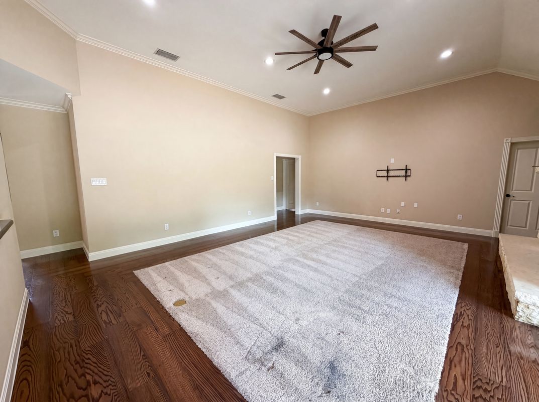 Photo 8 of 33 of 1908 Fairway Ln, Royse City, TX