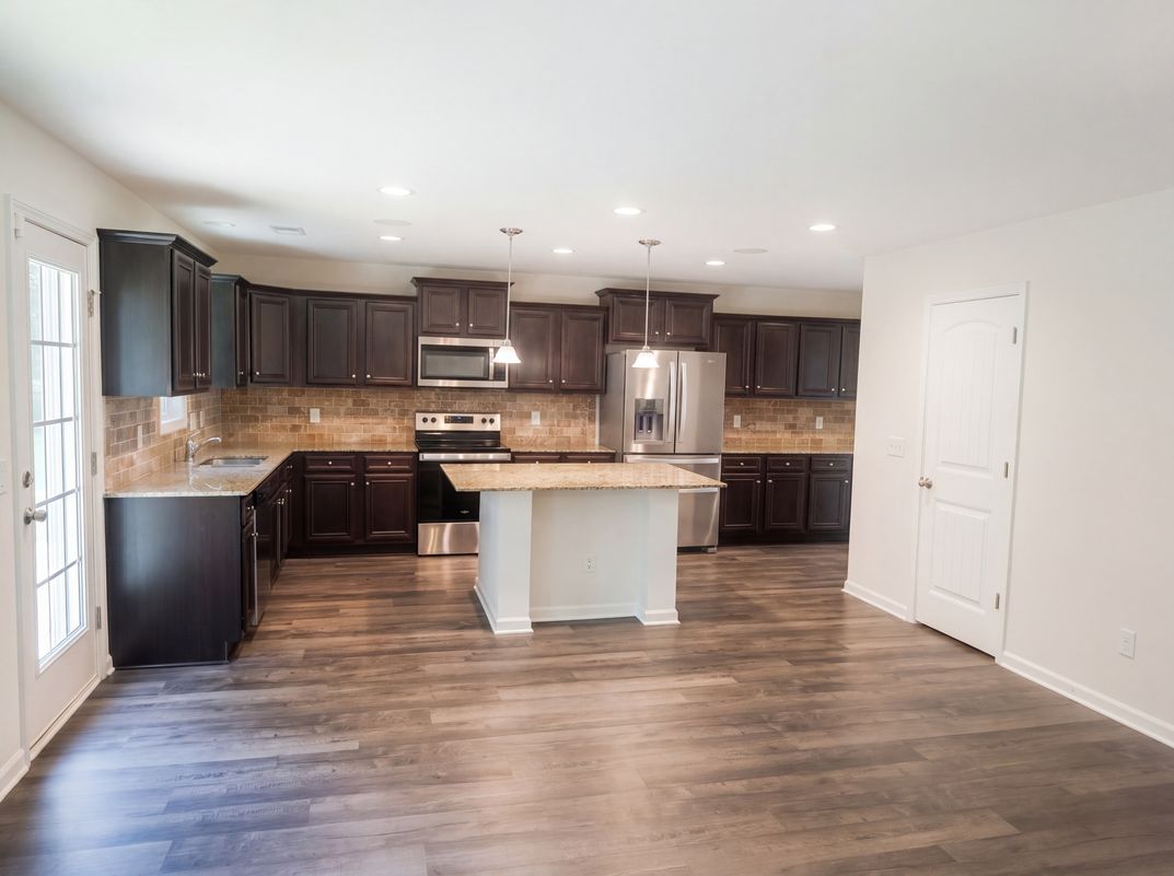 Photo 2 of 23 of 65 Whitetail Cir, Sumter, SC