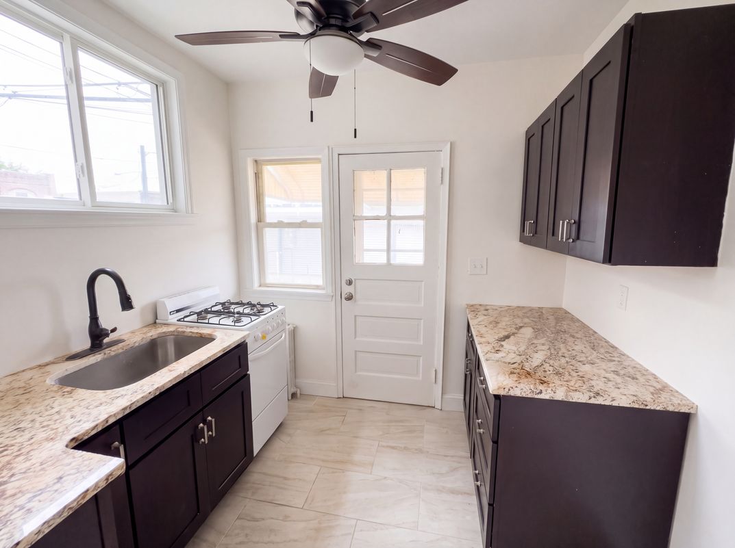 Photo 7 of 21 of 1809 Wakeling St, Philadelphia, PA