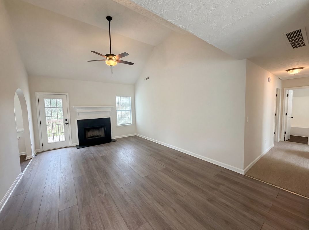 Photo 8 of 25 of 479 Clearwater Way, Monroe, GA