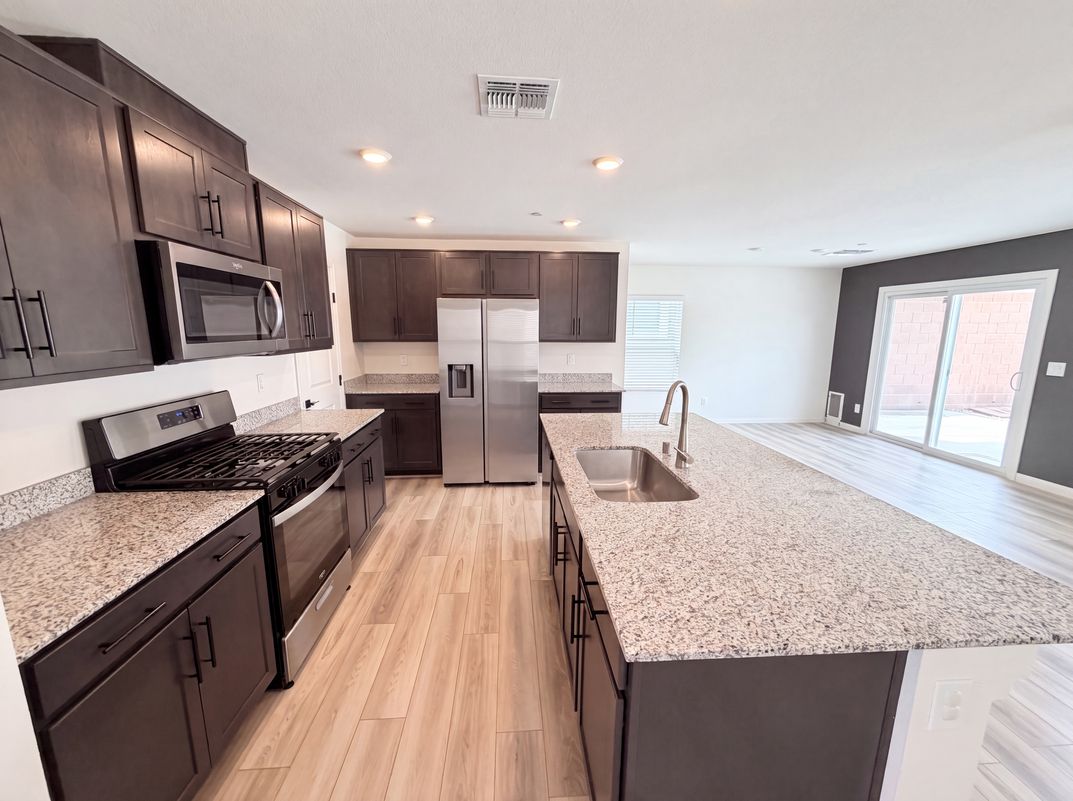 Photo 11 of 56 of 5627 Ridge Run St, Las Vegas, NV