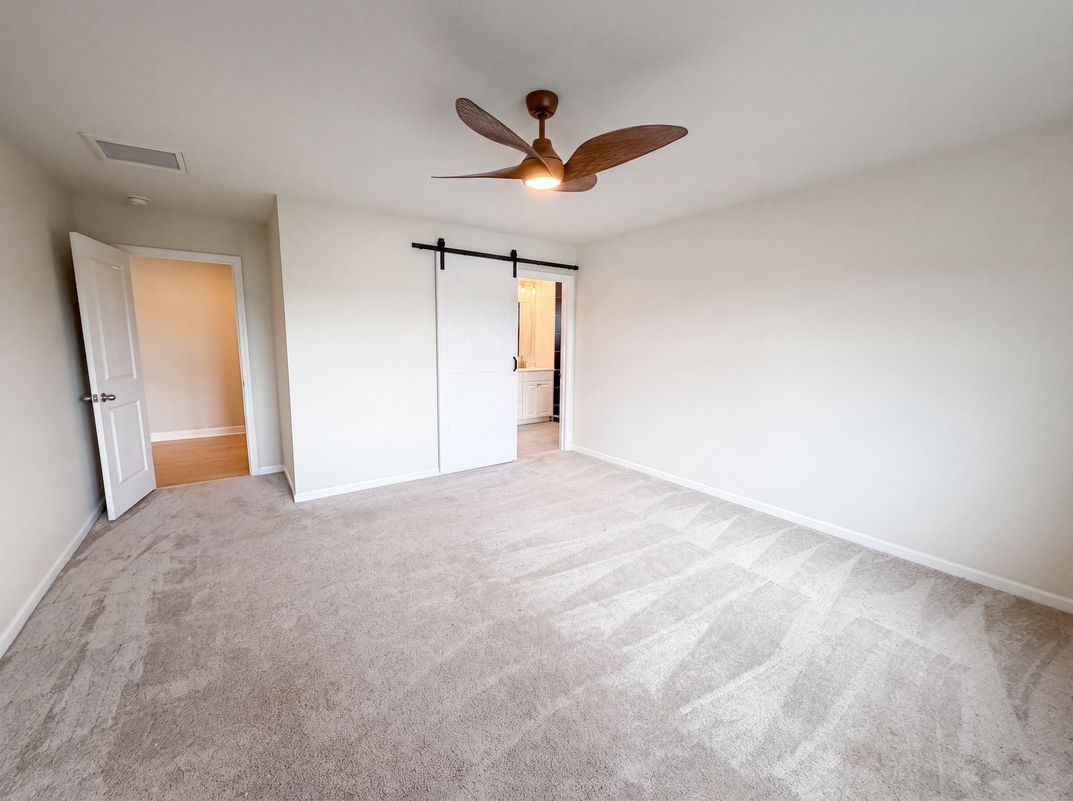 Photo 4 of 23 of 142 Lucca Dr, Summerville, SC