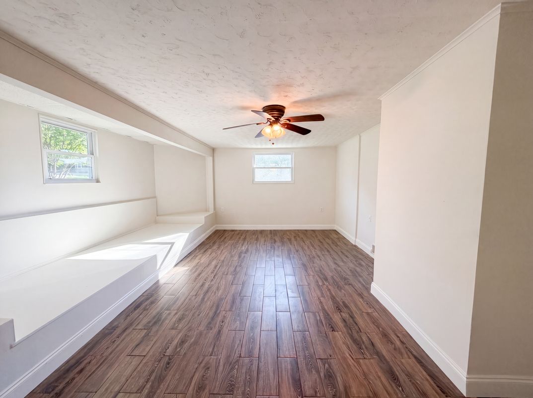 Photo 8 of 28 of 1017 Morrell Rd, Knoxville, TN
