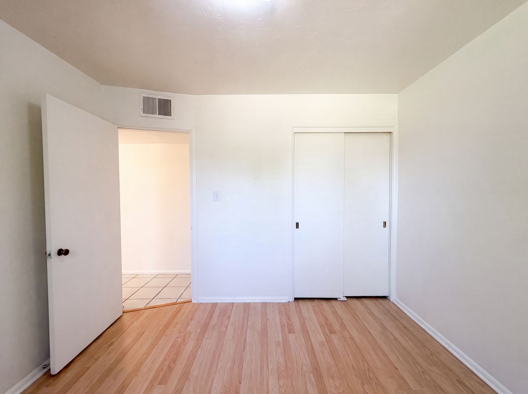 Photo 12 of 21 of 1426 E Williams St, Tempe, AZ