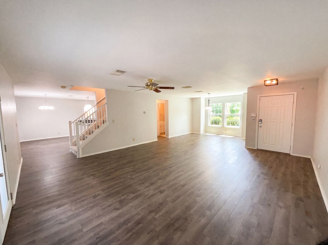 Property photo 3 of 10967 Cedar Park