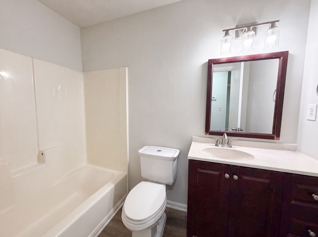 Photo 13 of 25 of 3691 Lavilla Dr, Powder Springs, GA