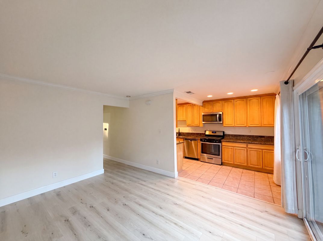Photo 9 of 40 of 208 Touchstone Pl, West Sacramento, CA
