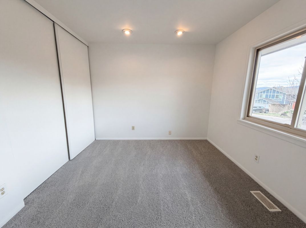 Photo 16 of 25 of 13771 W Warren Dr, Lakewood, CO