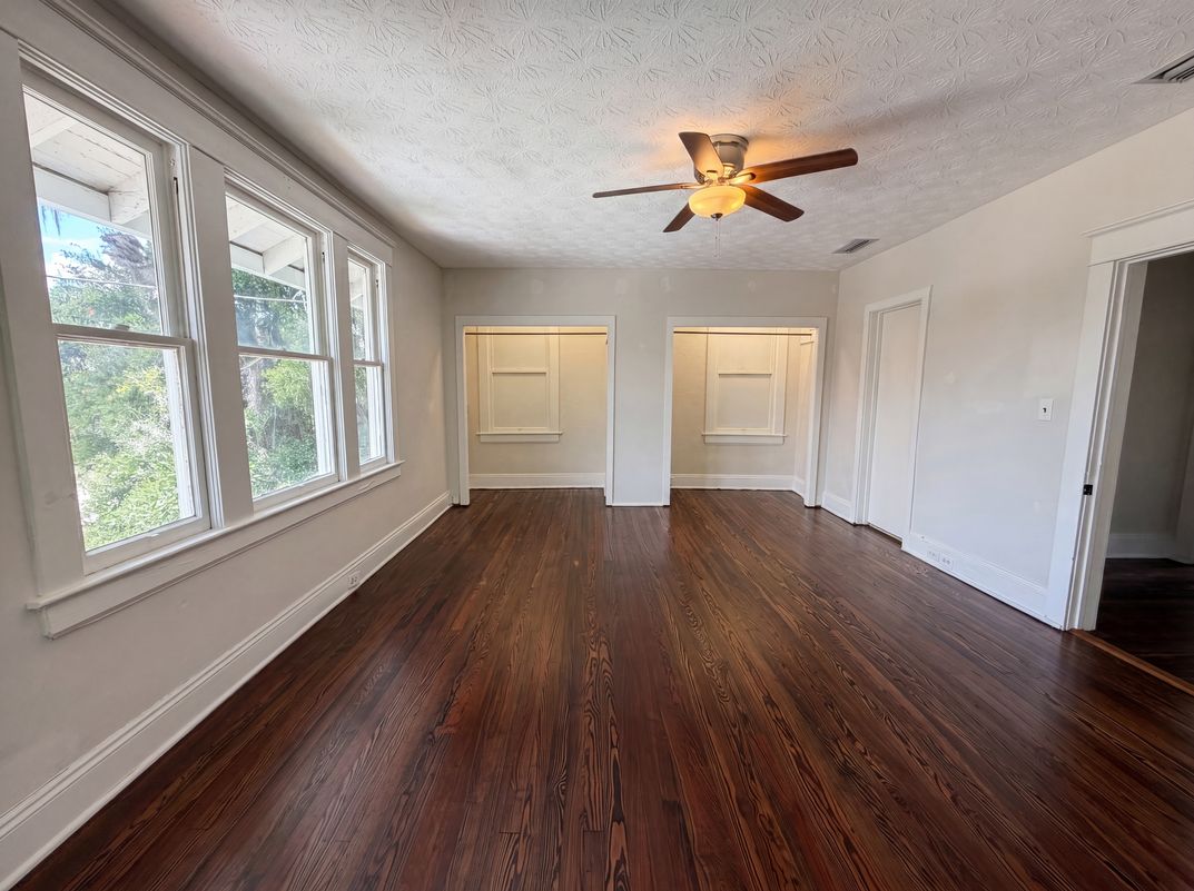 Photo 4 of 29 of 1620 Cherry St, Jacksonville, FL
