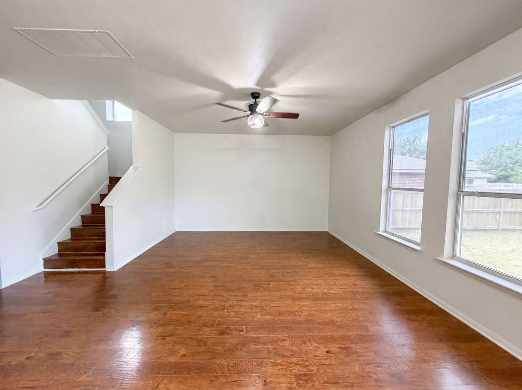 Photo 7 of 19 of 612 Sugar Brook Dr, Temple, TX