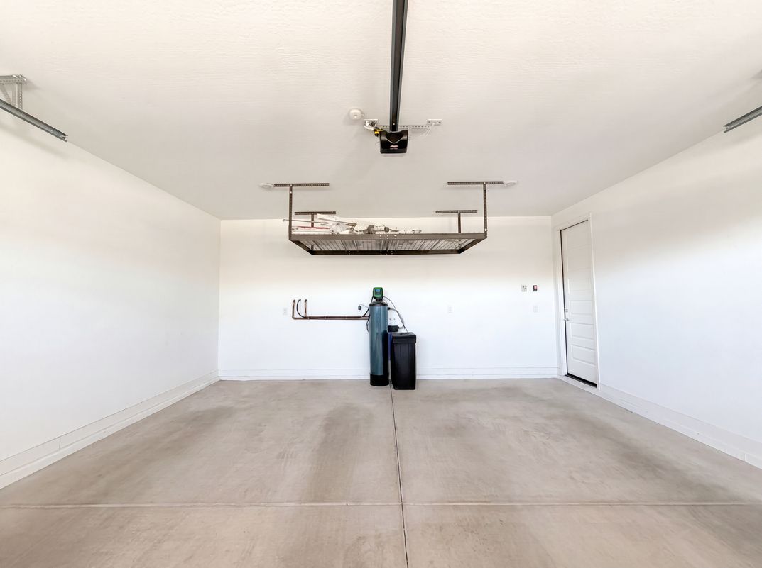 Photo 10 of 31 of 1224 E Glass Ln, Phoenix, AZ