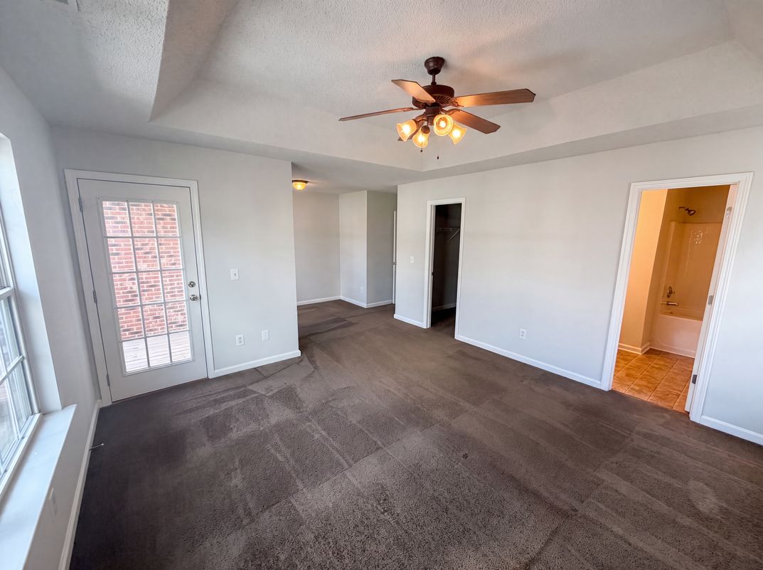 Photo 4 of 20 of 7553 Rutgers Cir, Fairburn, GA