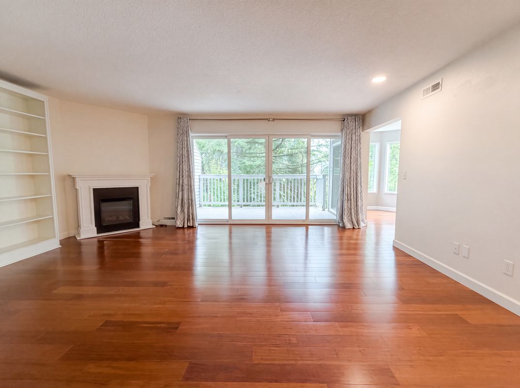 Photo 10 of 22 of 48 Eagle Crest Dr, Lake Oswego, OR