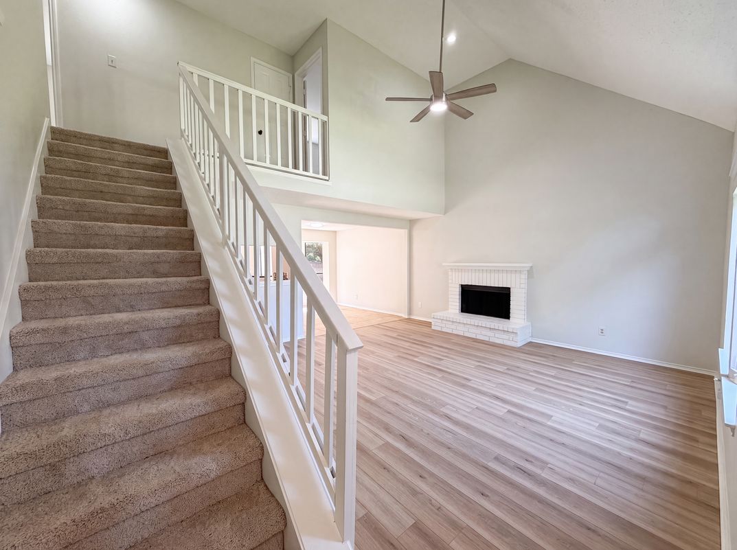 Photo 7 of 27 of 4300 Windwillow Ct, Fort Worth, TX
