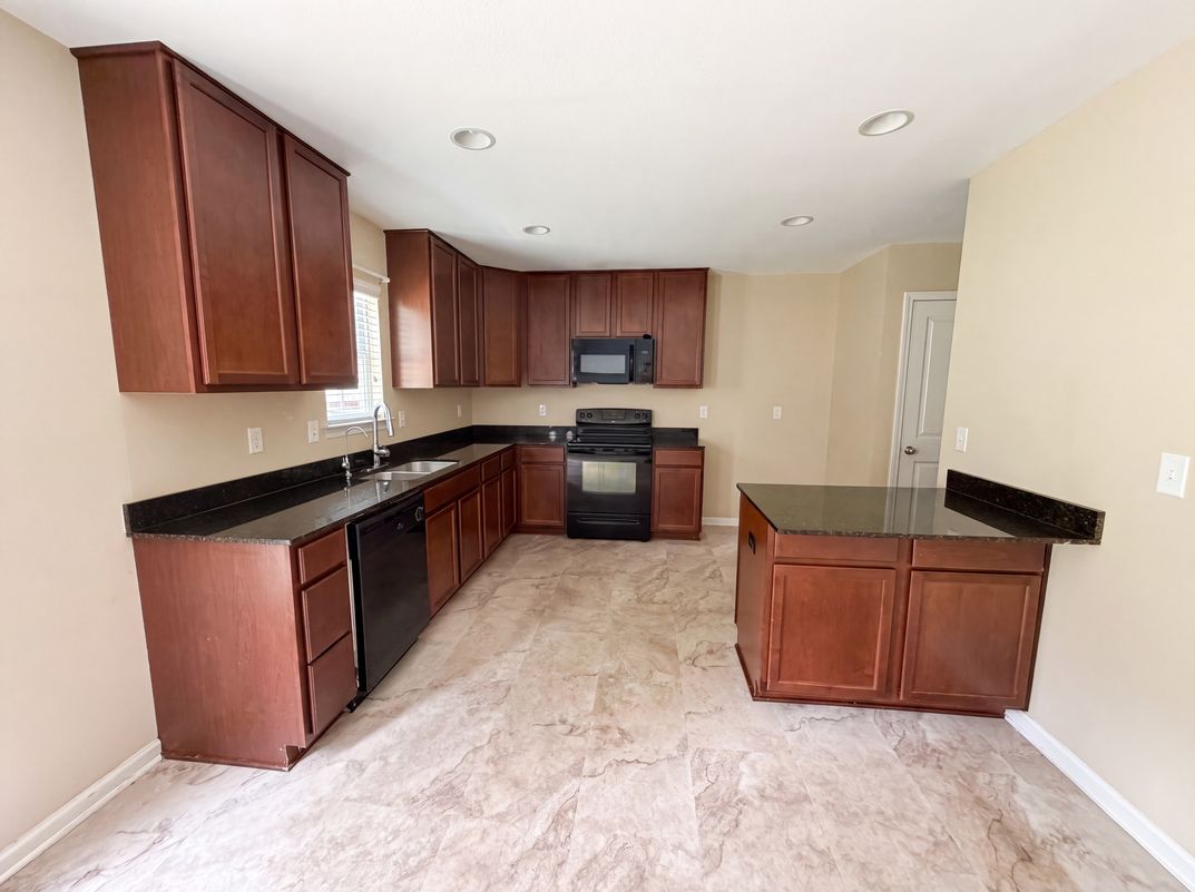 Photo 6 of 20 of 1066 Rabon Pond Dr, Columbia, SC