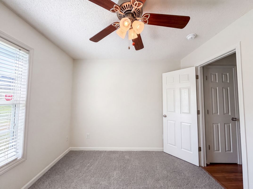 Photo 12 of 19 of 4635 Leprechaun Ln, Winston Salem, NC