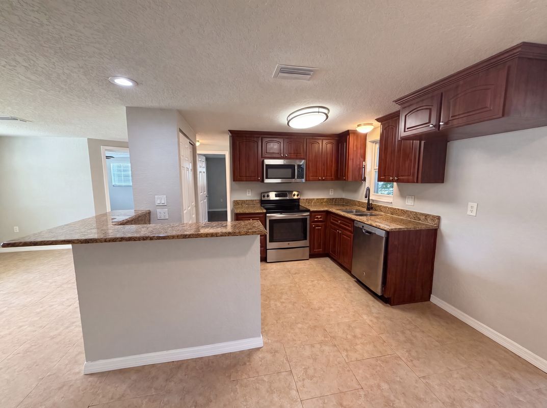 Photo 13 of 30 of 7037 Green St, New Port Richey, FL