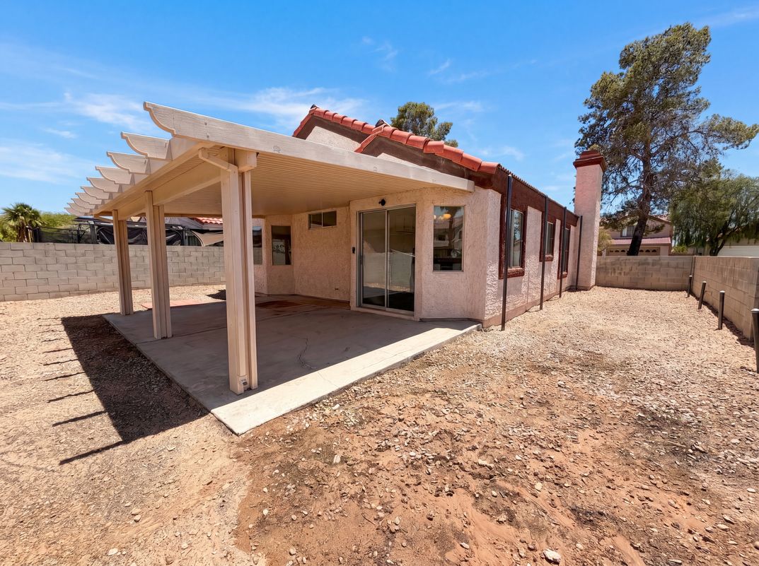 Photo 5 of 18 of 6212 Warm River Rd, Las Vegas, NV