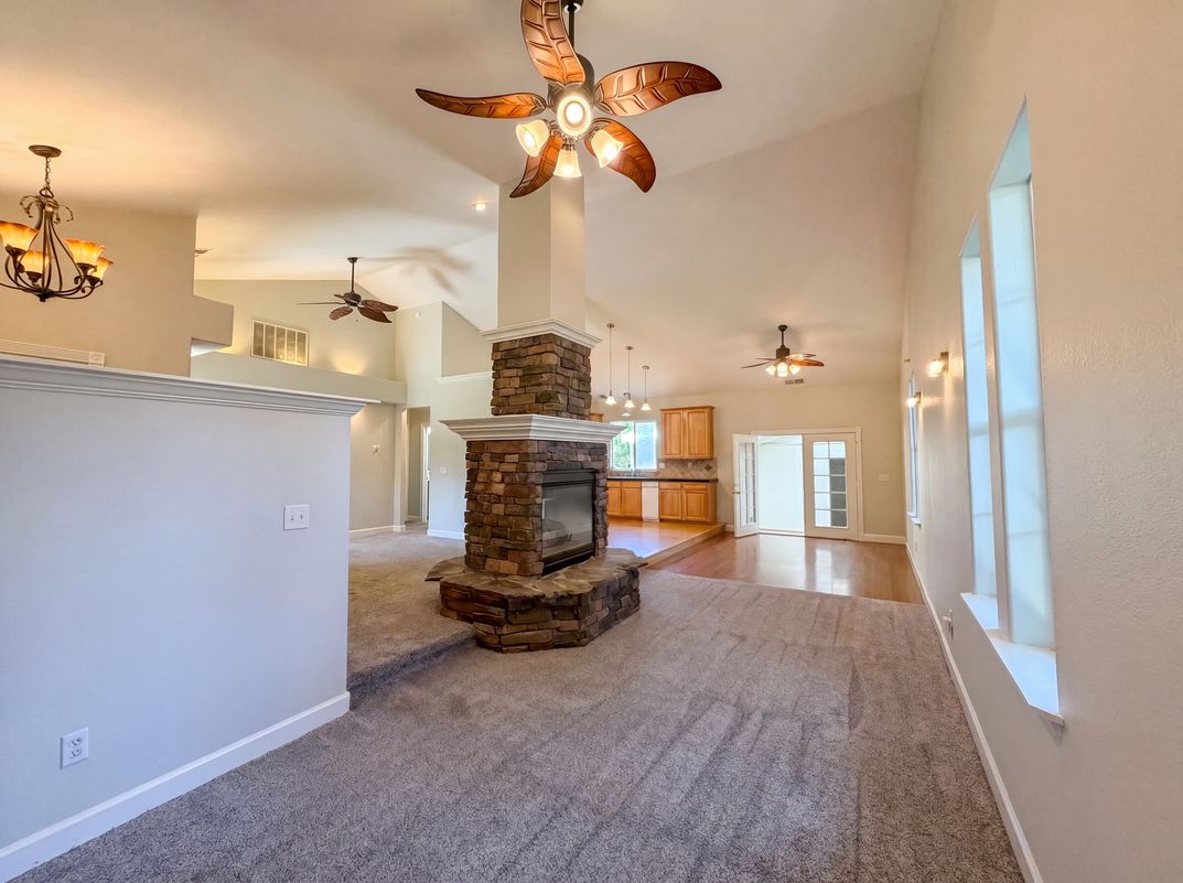 Photo 13 of 48 of 8233 Fair Way, Citrus Heights, CA