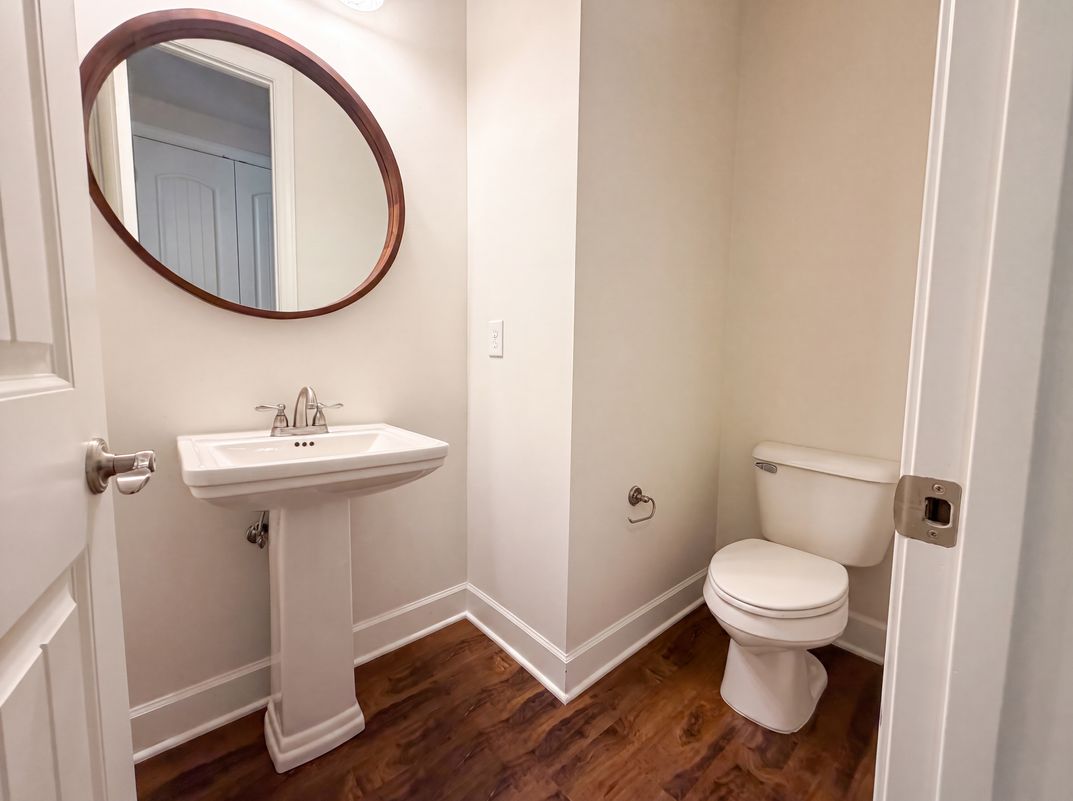 Photo 12 of 17 of 2520 Val Marie Dr, Madison, TN