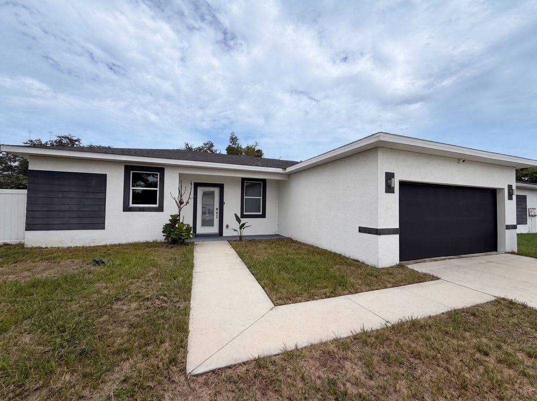Photo 17 of 18 of 1140 Bancroft St, Deltona, FL