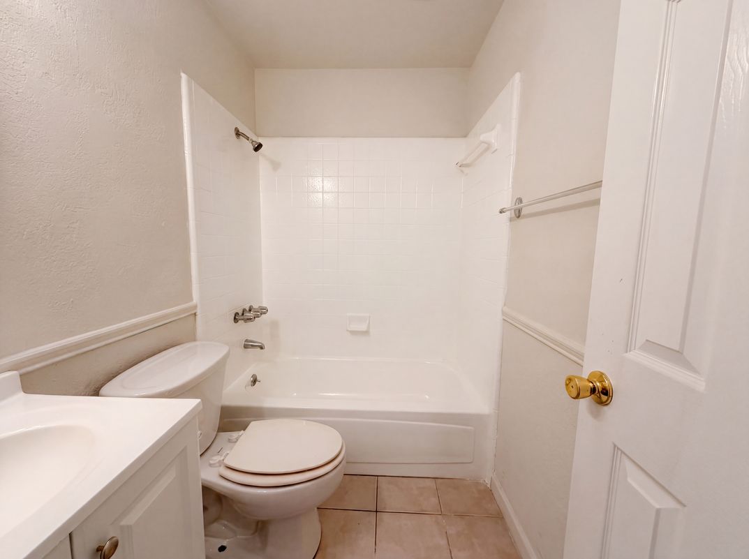 Photo 11 of 16 of 912 Hackberry St, Copperas Cove, TX