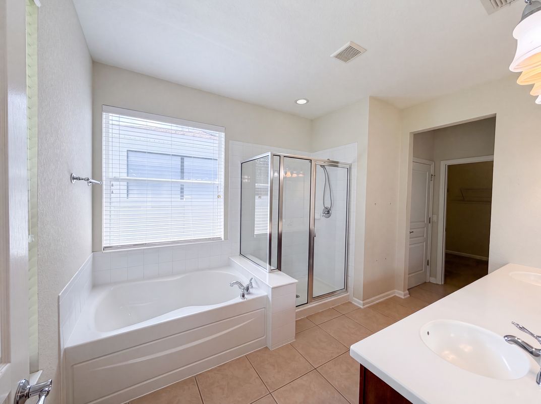 Photo 26 of 36 of 13228 Roskin Ln, Windermere, FL