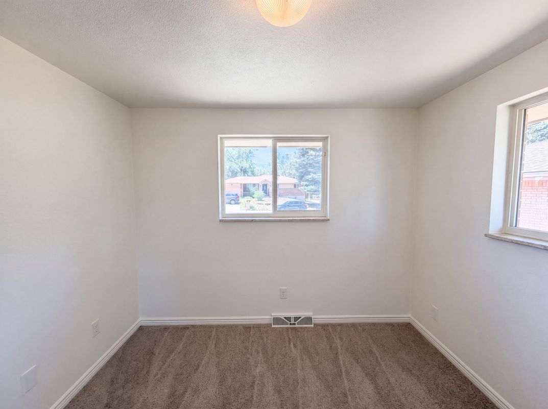 Photo 12 of 28 of 774 Urban St, Lakewood, CO