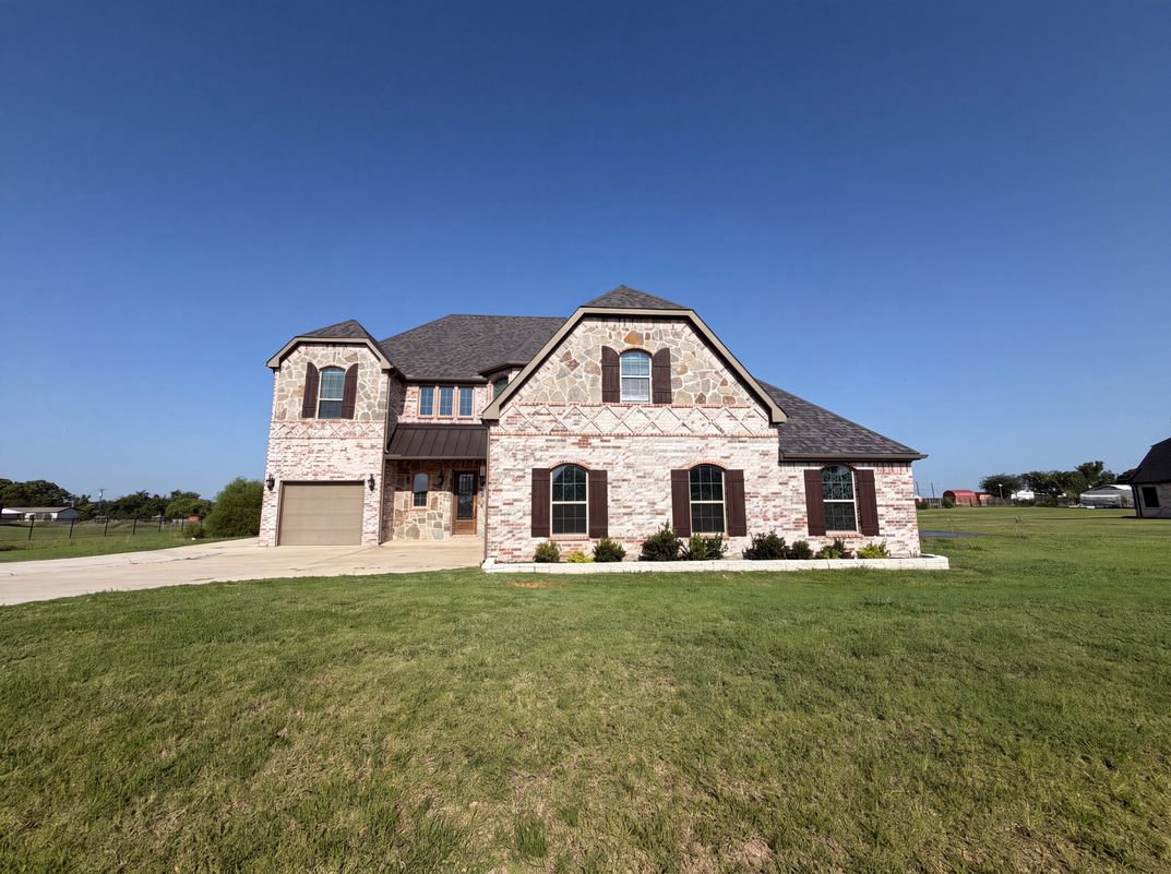 Photo 44 of 46 of 1208 Redbud St, Howe, TX