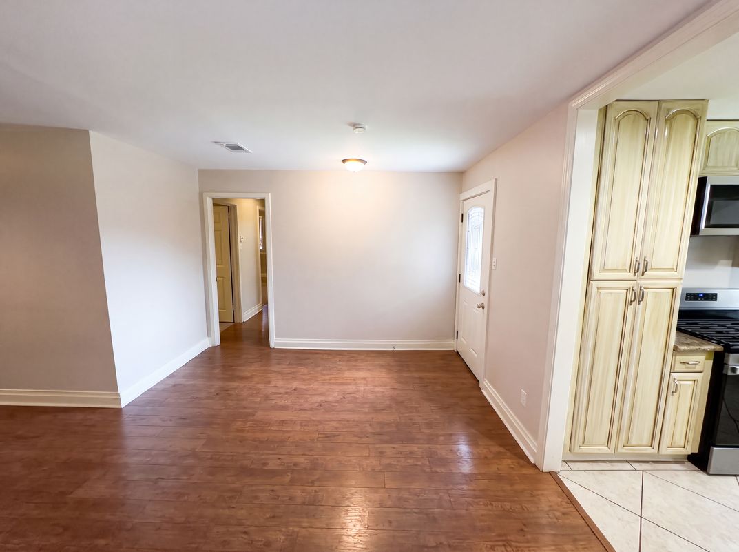 Photo 6 of 27 of 6100 Nora St, Metairie, LA