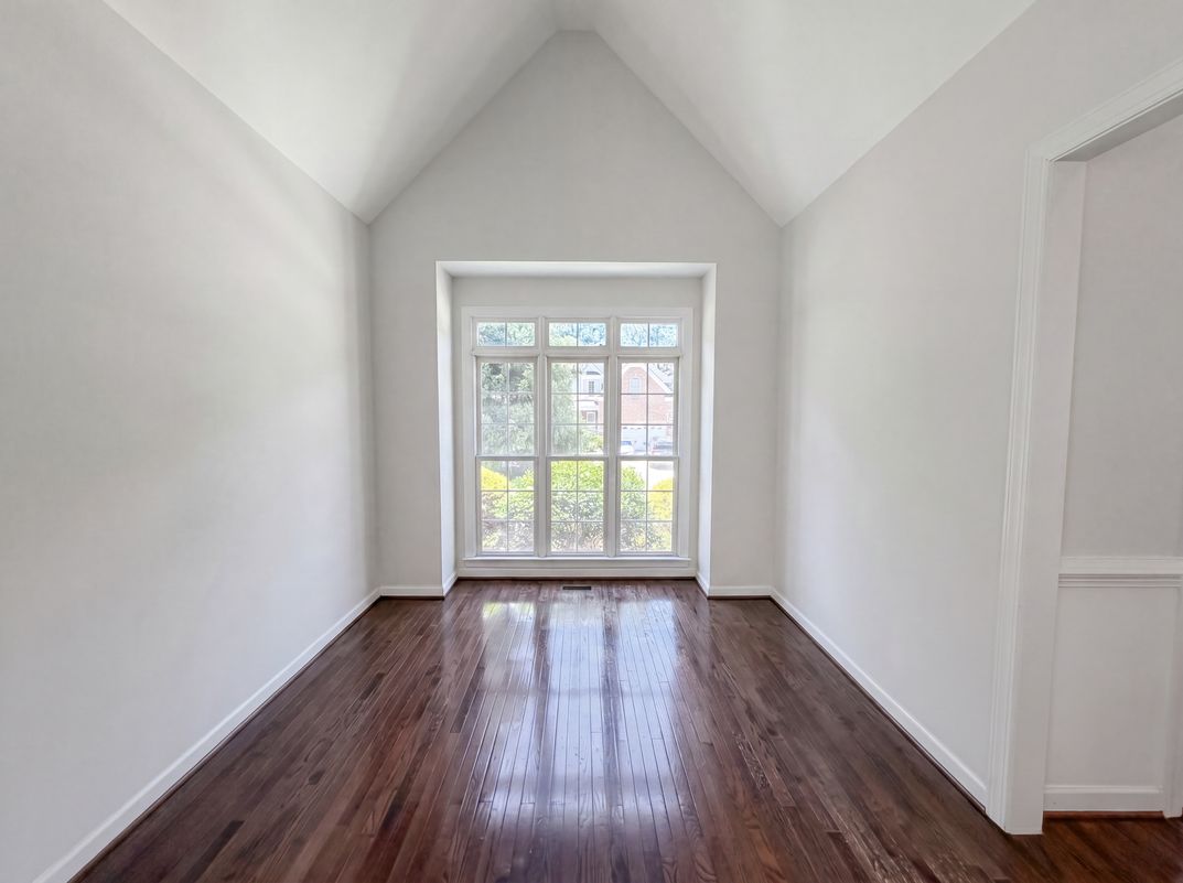 Photo 3 of 26 of 6312 Ridgemount St, Wake Forest, NC