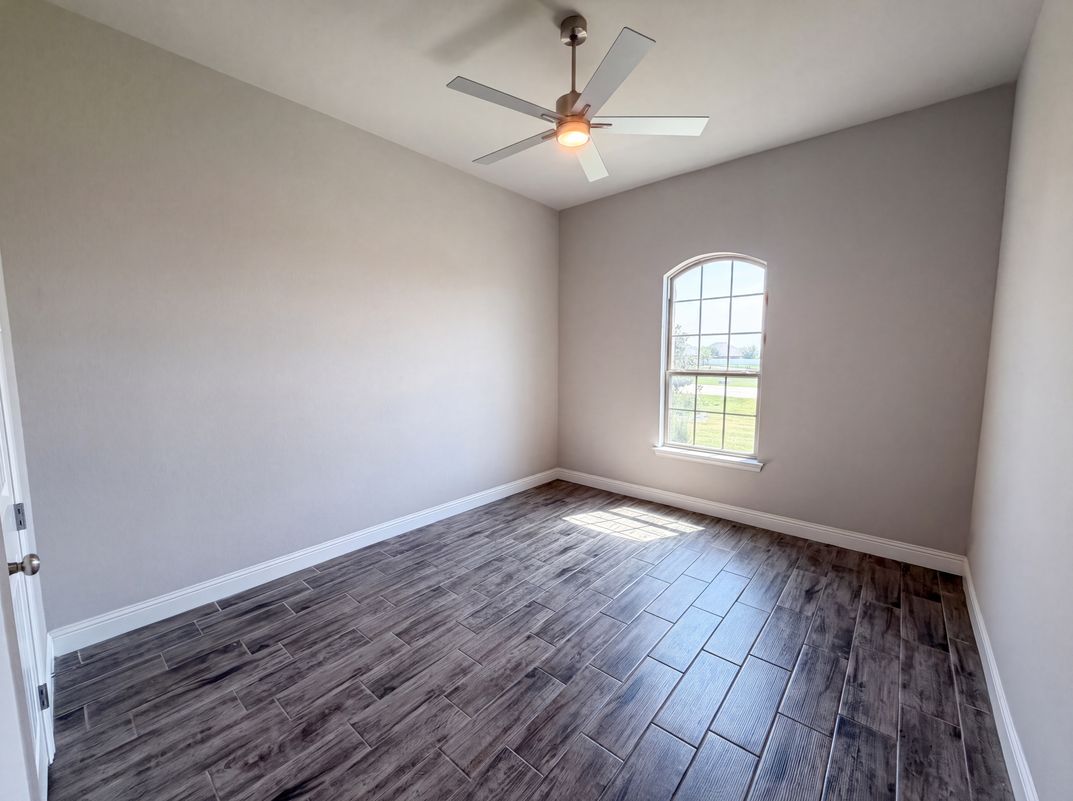 Photo 20 of 31 of 3608 Ridge Point Dr, Argyle, TX