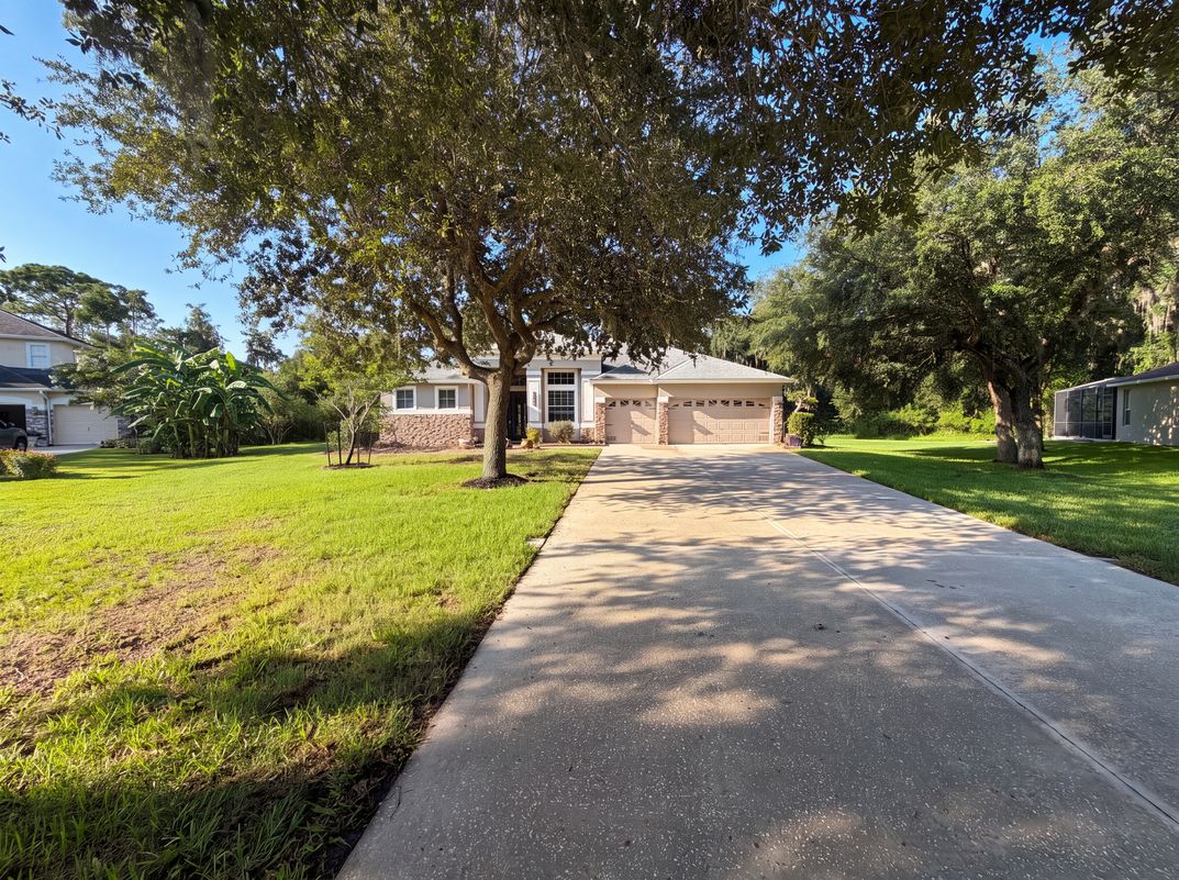 Photo 39 of 57 of 3100 Conrad Ct, Kissimmee, FL