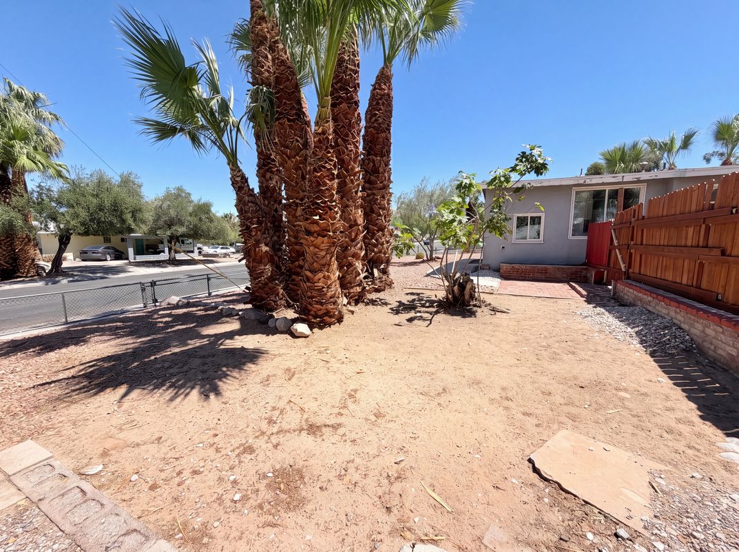Photo 33 of 40 of 1437 Franklin Ave, Las Vegas, NV