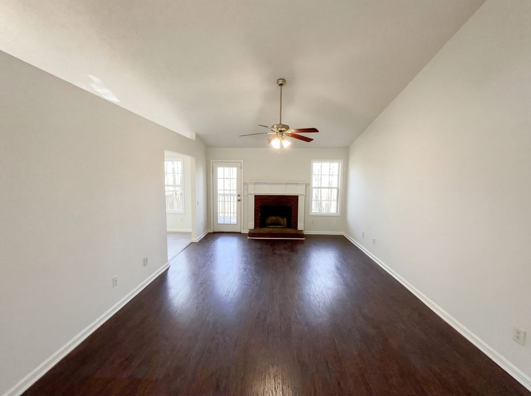 Photo 3 of 28 of 50 Cranbrook Ct, Covington, GA